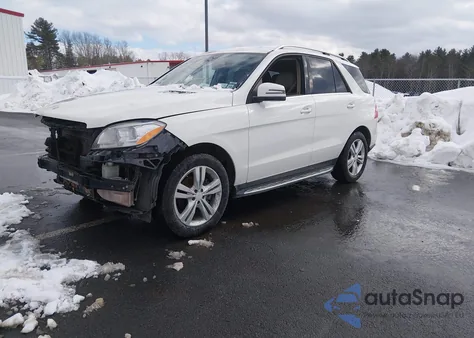 2013 Mercedes-Benz Ml 350 4Matic z USA, uszkodzony, nr VIN 4JGDA5HB8DA118438